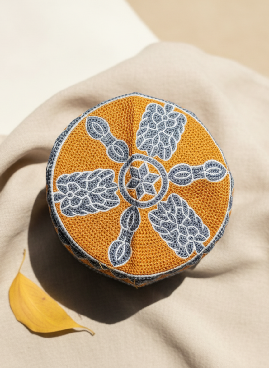 Kofia – El İşlemeli Geleneksel Şapka (Mavi & Turuncu)