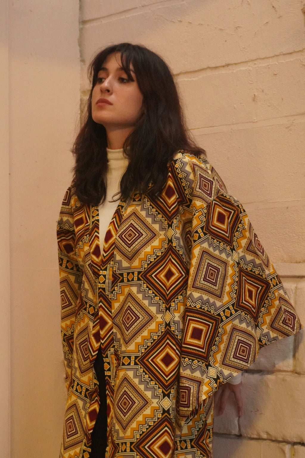 Kitenge Koleksiyon – Etnik Desenli Uzun Kimono Ceket