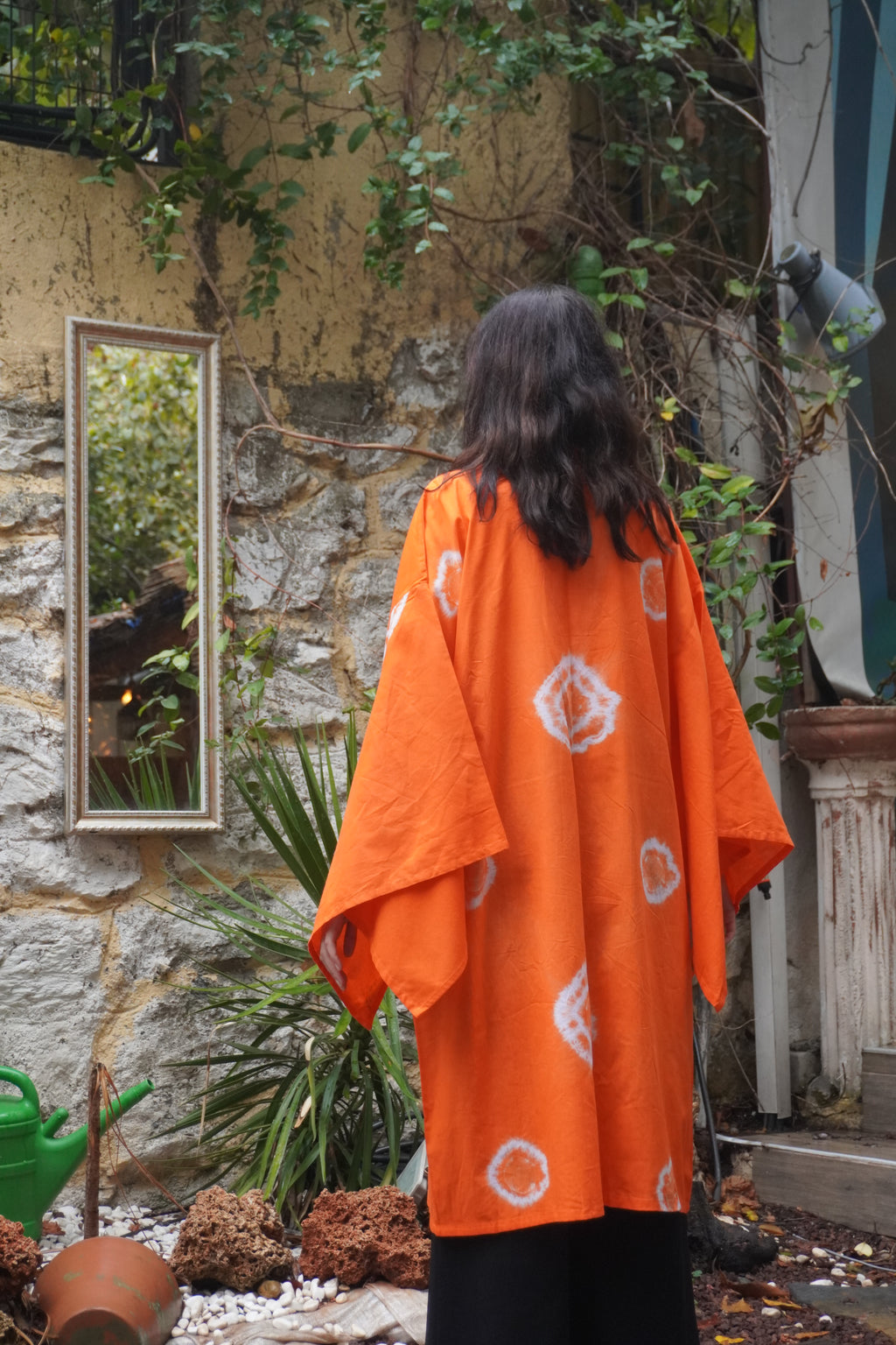 Batik Koleksiyon – Turuncu Desenli Uzun Kimono Ceket