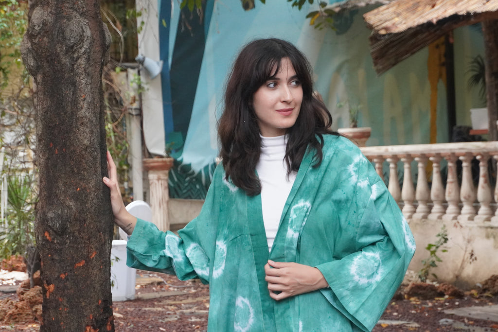 Batik Koleksiyon – Yeşil Desenli Uzun Kimono Ceket