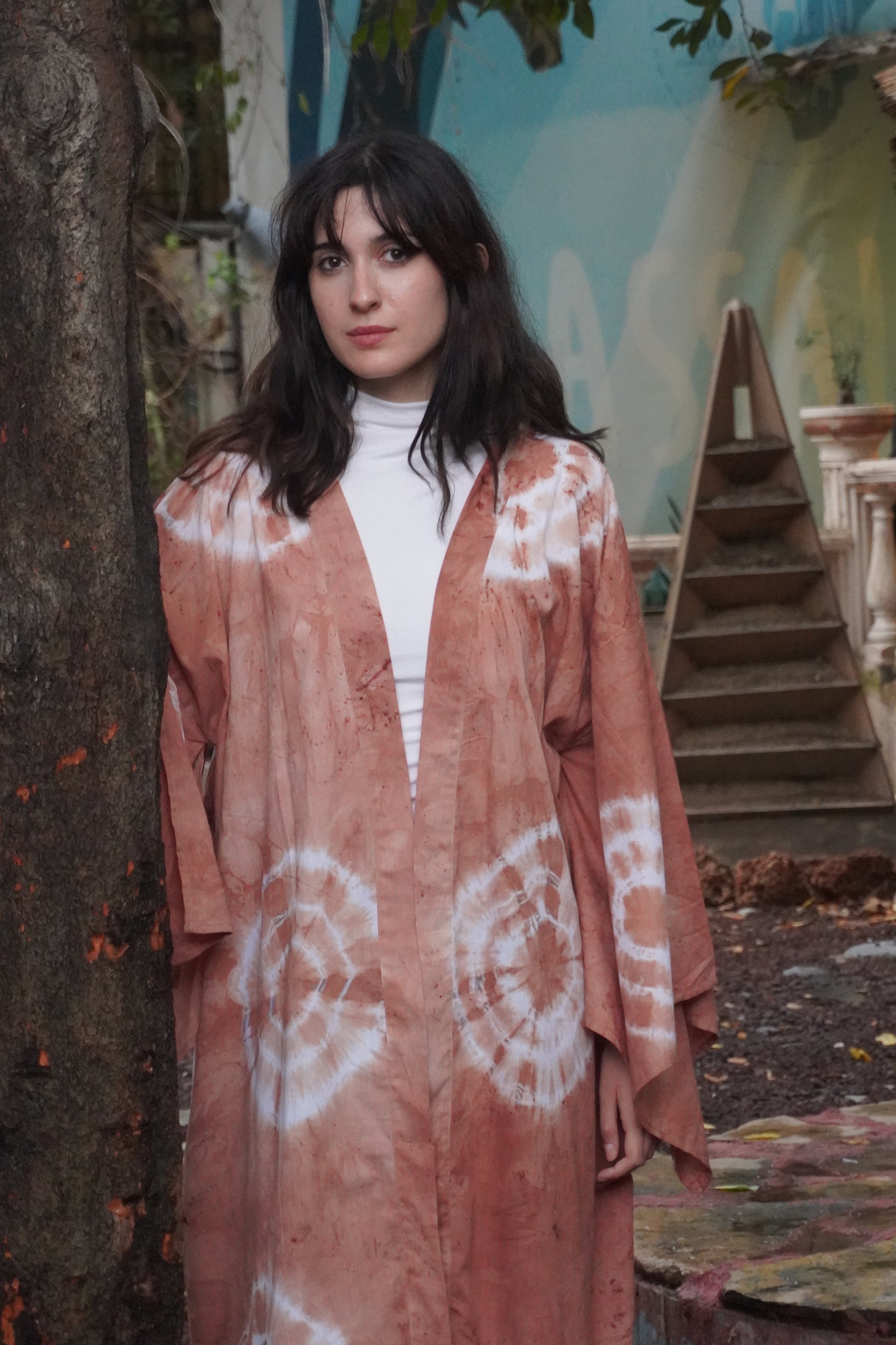 Batik Koleksiyonu – Toprak Tonlu Uzun Kimono Ceket