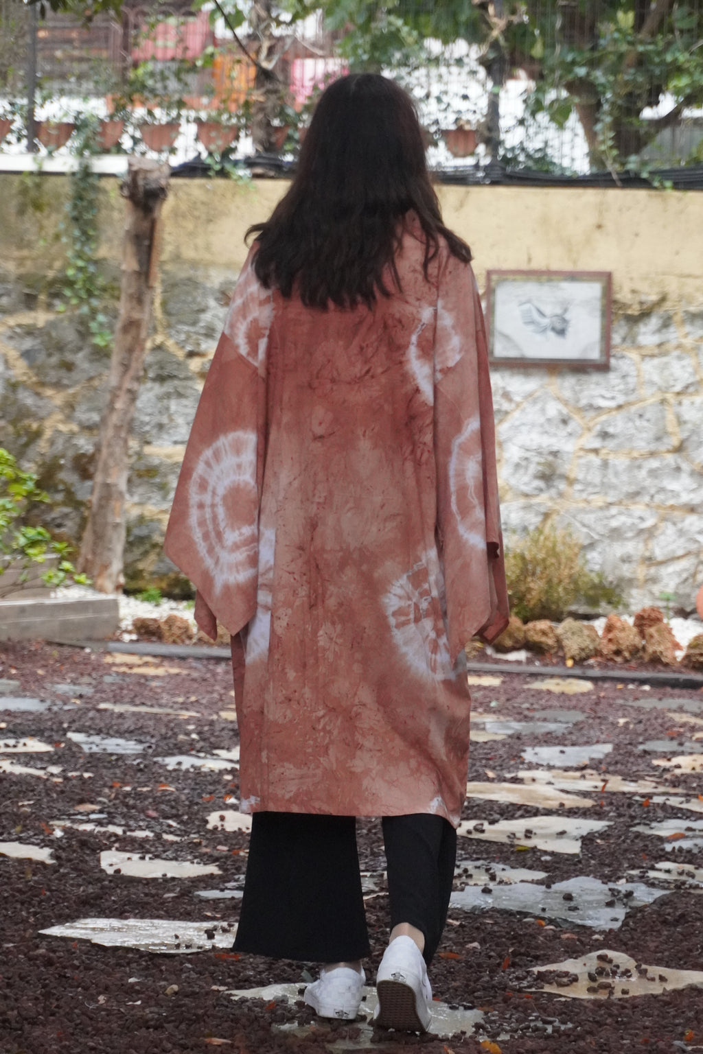 Batik Koleksiyonu – Toprak Tonlu Uzun Kimono Ceket